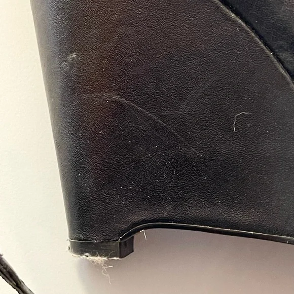 Incredible MRKT (Market) strappy wedges! - Picture 14 of 16